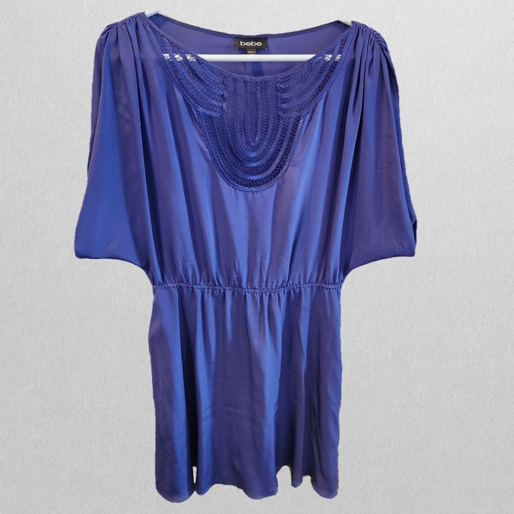 Bebe silk dress Medium